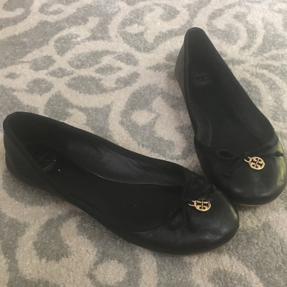 Tory Burch black ballet flats 7.5 GUC!